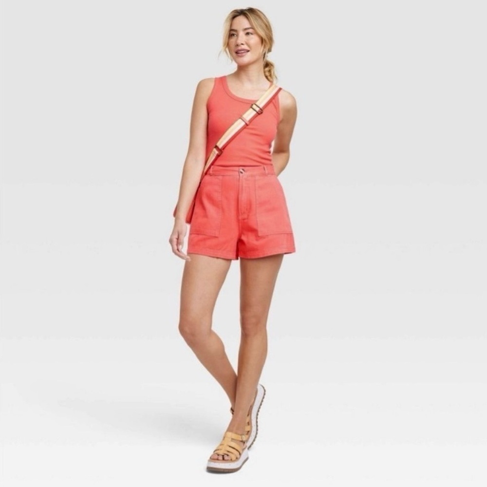 Universal Thread | Women's High-Rise Utility Shorts Size 2